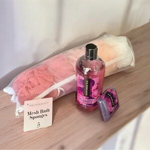 Mesh Bath Sponges 5 Pack & Via Mercato Bella Body Wash and Soap Bundle